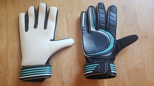 Nouveaux gants de gardien de but en latex de haute qualité, respirants, imperméables, antidérapants, couleurs personnalisables, logo pour une utilisation en extérieur - Product Image 6