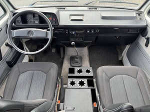 รถตู้ Volkswagen GL Syncro ปี 1986 มือสอง สภาพดี พวงมาลัยซ้าย - Product Image 2