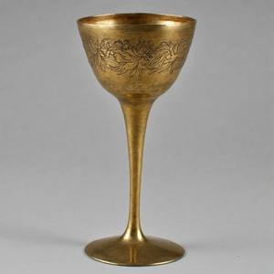 HolyVintage Holy Trinity adornado copa de vino antiguo chapado en oro cáliz religioso para misa, bendiciones y altares de Iglesia - Product Image 6