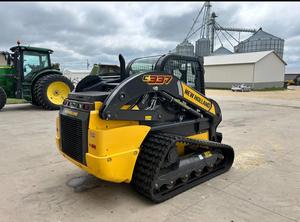 Livraison gratuite Nouveau chargeur sur chenilles New Holland C337 homologué CE EPA, hydraulique à haut débit, cabine HVAC, contrôle de la conduite, 244 heures - Product Image 4