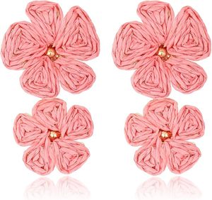 Pendientes de gota de flor grande de rafia doble tejidos hechos a mano bohemios para mujer, pendientes florales de rafia colgantes llamativos para verano - Product Image 4