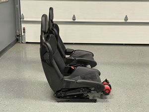 Nuevo Accesorio y Mejora para el Interior de Automóviles de Lujo, Recaro GTS Sport Weissack RS GT, Cuero Trasero, Modelo 2025 - Product Image 4