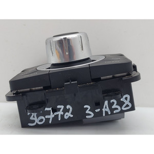จอยสติ๊กคอมพิวเตอร์ในตัวรถมาสด้า 6 รุ่นที่ 3 รถเกวียน GKL166CM0B SHY1 (12>) - Product Image 5
