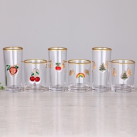 Prêt à Expédier Fruits de Noël Surélevé 3D Émail Applique Motif Or Jante Highball Refroidisseur Double Old Fashioned Rocks Tumbler Verre