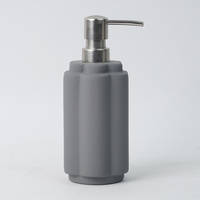 Distributeur de savon en résine produits de salle de bain bouteille de lotion conception personnalisée peut être utilisé dans la maison hôtel distributeur de savon bouteilles main