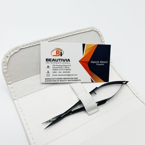 Juego de Herramientas Profesionales de Precisión para el Cuidado de las Cejas, Pinzas y Tijeras Inclinadas de Acero Inoxidable para un Recorte y una Forma Perfectos, Color Negro - Product Image 6