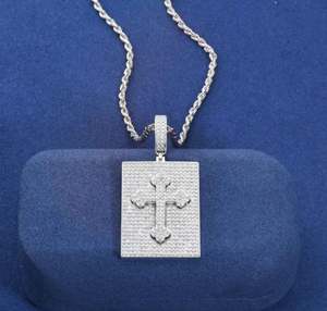 Pendentif Croix Créatif à Double Usage Réglage de Prong Vvs Moissanite Bijoux Rappeur Hip Hop Glacé - Product Image 3