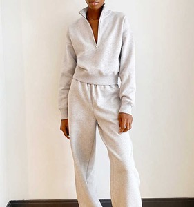 Conjunto de 2 piezas de chándal moderno para mujer con silueta relajada, perfecto para actividades diarias, descanso y ropa deportiva - Product Image 2