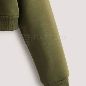 Sweat à capuche de qualité supérieure pour femmes, confortable, vente chaude pour la saison d'hiver, design doublé avec col à capuche court - Product Image 4