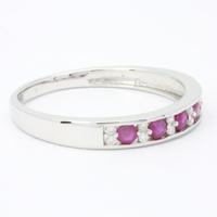 Vente en gros d'anneaux classiques de luxe de haute qualité pour femmes, en or blanc 18 carats, sertis de rubis de 0,06 ct, pour un anniversaire