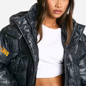 Chaqueta acolchada con forro de Sherpa para mujer, parka cálida con capucha extra acogedora, etiqueta personalizada al por mayor - Product Image 5