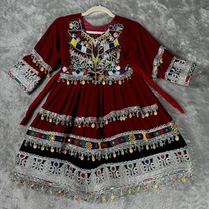 Banjara afgana única en color verde y plateado en Tarifa mayorista con vestidos pesados hechos a mano de Moq bajo para mujeres y niños - Product Image 3