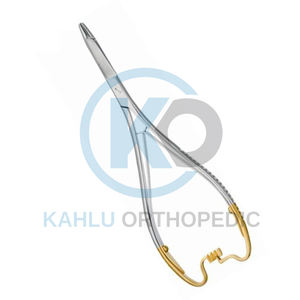 Porte-aiguille en acier inoxydable de conception supérieure personnalisée avec porte-aiguille de conception supérieure de verrouillage par orthopédiques de KAHLU - Product Image 1