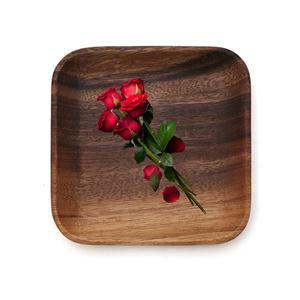 Nouveau design Chargeur rond en bois d'acacia Plateau de service en bois écologique pour collations Desserts et plats à dessert Assiettes - Product Image 3