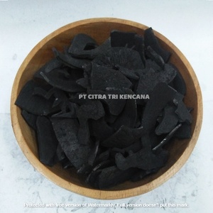 Four à four en indonésie, coquille de noix de coco, charbon de bois, matière première chicha, narguilé, BRIQUETTES, charbon actif, Bidiyah UNI, émirats arabes - Product Image 1