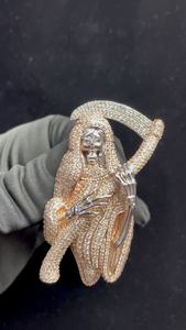 Suministro directo de fábrica Full 3D Santa Muerte Iced Out Hip Hop Style Pendant en plata de ley 925 disponible para precio de exportación - Product Image 5