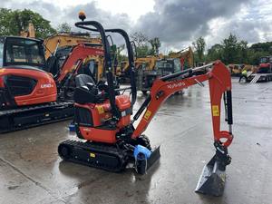 Mini pelle U10-5 Kubota d'occasion de qualité à vendre Mini pelle sur chenilles de haute qualité disponible à bas prix - Product Image 3