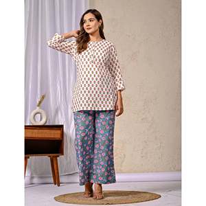 ชุดเซ็ตผ้าฝ้ายพิมพ์ลายบุตติ สีขาวน้ำเงิน ชุดเซ็ต 2 ชิ้น กางเกงขาสั้น แขนสามส่วน ชุดลำลองสำหรับใส่ในฤดูใบไม้ร่วงและฤดูร้อน ไซส์ XS XXS - Product Image 4