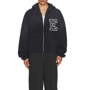 Sudadera con capucha y cremallera bordada de chenilla con letras GSM 500 de alta calidad personalizada para hombre - Product Image 3