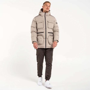 Chaqueta de poliéster para hombre con espalda ventilada y propiedades de absorción de humedad para uso activo - Product Image 1