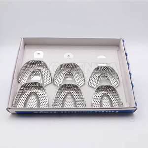Juego de Bandejas de Impresión Dentales Manuales de Acero Inoxidable, 6 Piezas con Orificios, Agarre Ergonómico, Instrumentos Profesionales para Dentistas - Product Image 5