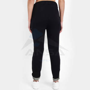 Pantalones Deportivos de Felpa de Algodón Peinado de Alta Calidad para Mujer, Pantalones de Yoga Cálidos para Invierno con Decoración de Logotipo de Encaje, Corte Ajustado - Product Image 2