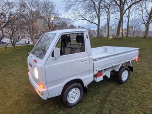 Offre promotionnelle : Suzuki Carry Truck 4x4 de 1984, véhicule d'occasion, faible kilométrage - Product Image 3