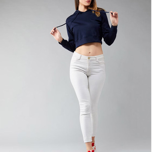 Top Corto Moderno para Mujer con Capucha, Anti-Pilling, Transpirable, Personalizable, de Tejido de Algodón, Cómodo, con Logotipo Frontal OEM - Product Image 4