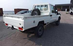 Toyota <span class=keywords><strong>Land</strong></span> <span class=keywords><strong>Cruiser</strong></span> S 79 HZJ 79 Simple Cabine 4.2L Diesel Manuelle, en excellent état, d'<span class=keywords><strong>occasion</strong></span> de qualité supérieure - Product Image 5