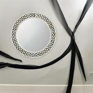 กรอบกระจกฝังกระดูกคุณภาพสูง ขายตรงจากโรงงาน กระจกตกแต่งผนังสำหรับห้องนั่งเล่น โดย gm impex - Product Image 5