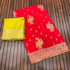 Saree en soie Banarasi Dola de haute qualité avec motif mangue complexe en tenue traditionnelle Jacquard Weave Premium - Product Image 5