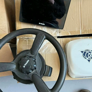 หน้าจอ Trimble GFX 750 ที่ทนทาน สำหรับการควบคุมรถแทรกเตอร์อย่างราบรื่น และการจัดการพื้นที่อย่างแม่นยำ มีจำหน่ายแล้ว - Product Image 1