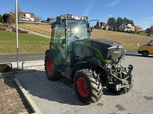 Tracteur agricole haute puissance Fendt 211 Power Loader 110 CV 4 roues motrices CVT Diesel avec chargeur frontal - Product Image 4