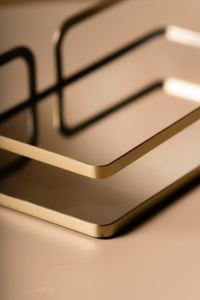 Plateau miroir en métal doré moderne avec poignées, organisateur de vanité décoratif, plateau de service pour la maison, l'hôtel, la table basse, décoration et cadeaux - Product Image 2