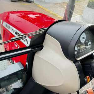 รถแทรกเตอร์แมสซีย์เฟอร์กูสัน 6711 รถแทรกเตอร์การเกษตรแบบขับเคลื่อน 4 ล้อ ระบบเกียร์ พร้อมเครื่องยนต์และชุดเกียร์สำหรับขาย - Product Image 1