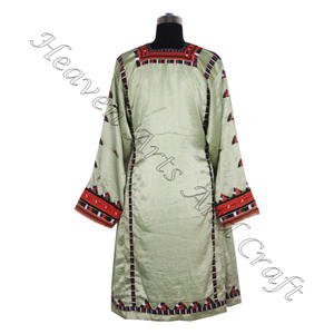 Vintage noir Afghani Balochi robe à la main afghani/irani/balochi/pakistani/indien BDR016 femmes portent le meilleur design robe Vintage - Product Image 2