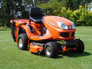 เครื่องตัดหญ้าแบบนั่งขับ Kubota G231 คุณภาพสูง ราคาโรงงาน สำหรับตัดหญ้า ราคาถูก - Product Image 3