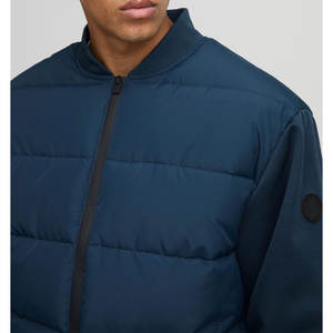 OEM ODM Chaqueta hinchada personalizada con logotipo Abrigo de invierno aislado Fabricante Pakistán - Product Image 6