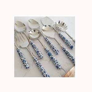 Plaqué argent brillant avec poignée en résine créative blanche, ensemble de couverts à salade et à soupe pour restaurant, hôtel, ensemble de vaisselle - Product Image 1