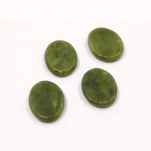 Pierre de massage énergétique en jade vert Xiuyan 100% naturel, pierre de thérapie chaude pour spa, <span class=keywords><strong>yoga</strong></span>, relaxation, OEM, ODM, sur mesure - Product Image 2