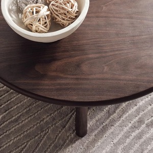 Table basse de luxe Arihant Art Exim, en bois de chêne massif durable, finition noyer, fabrication artisanale, design moderne écologique, pliable, facile à utiliser - Product Image 4