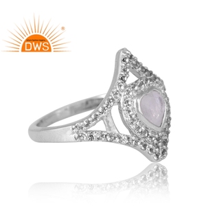 Anillo de piedras preciosas de topacio blanco y Luna arcoíris Natural Chapado en paladio de Plata de Ley 925 con diseño de textura, fabricante de joyería personalizada - Product Image 4