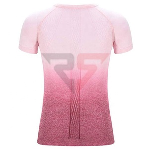 Nouvelle sublimation de marque pour femmes imprimée avec un design personnalisé et des t-shirts de sublimation pour femmes - Product Image 3