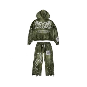 Ensemble survêtement et sweat-shirt surdimensionné personnalisé, lourd, délavé à l'acide, avec impression sérigraphique, broderie, strass et effet usé - Product Image 3