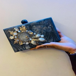 Unique Hand Made Resin Collection Clutch Purse Flower Decoration Baby Gold Color Resin Clutch Purse <b>Box</b> Clutch Bag - Product Image 3