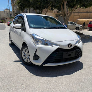 TOYOTA VITZ 2019 1300cc EXTRAS COMPLETAS USADO - Product Image 1