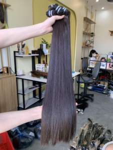 Bundles de cheveux humains vierges vietnamiens Remy à vague profonde de couleur personnalisée avec fermeture et extension de tissage de cheveux à trame unique frontale - Product Image 4