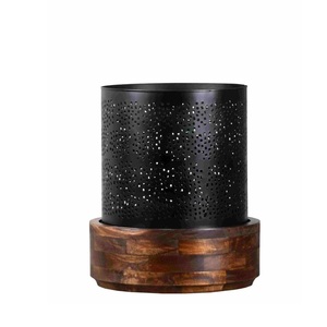 Ensemble de trois bougeoirs en bois Bougeoir décoratif fait à la main de qualité supérieure Bougeoir en bois de créateur élégant et classique - Product Image 6