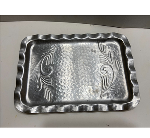 Bandeja de aluminio de decoración de tendencia superior Diseño martillado Artesanía Bandeja de servicio de aluminio de venta superior - Product Image 5