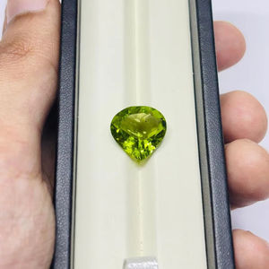 Piedras preciosas sueltas con forma de corazón de peridoto natural de 14mm del fabricante, precio al por mayor, fabricación de joyas - Product Image 1